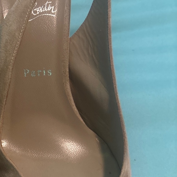 Beige slingback, Christian Louboutin shoes - Picture 1 of 7